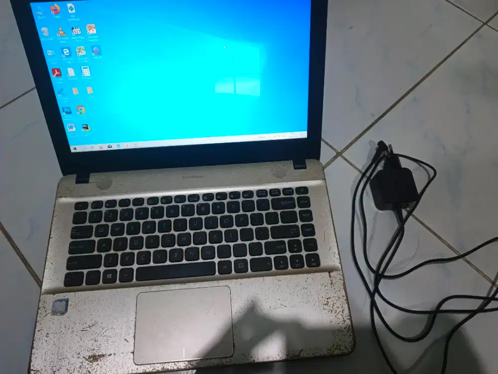 laptop asus notebook PC X441M bekas