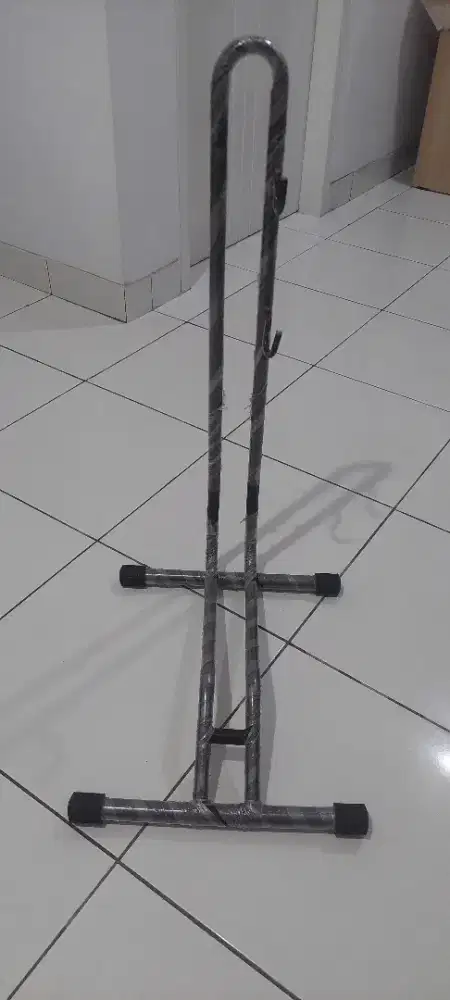 PADDOCK SEPEDA L (ADA GANTUNGAN BUAT SEPEDA NYA)