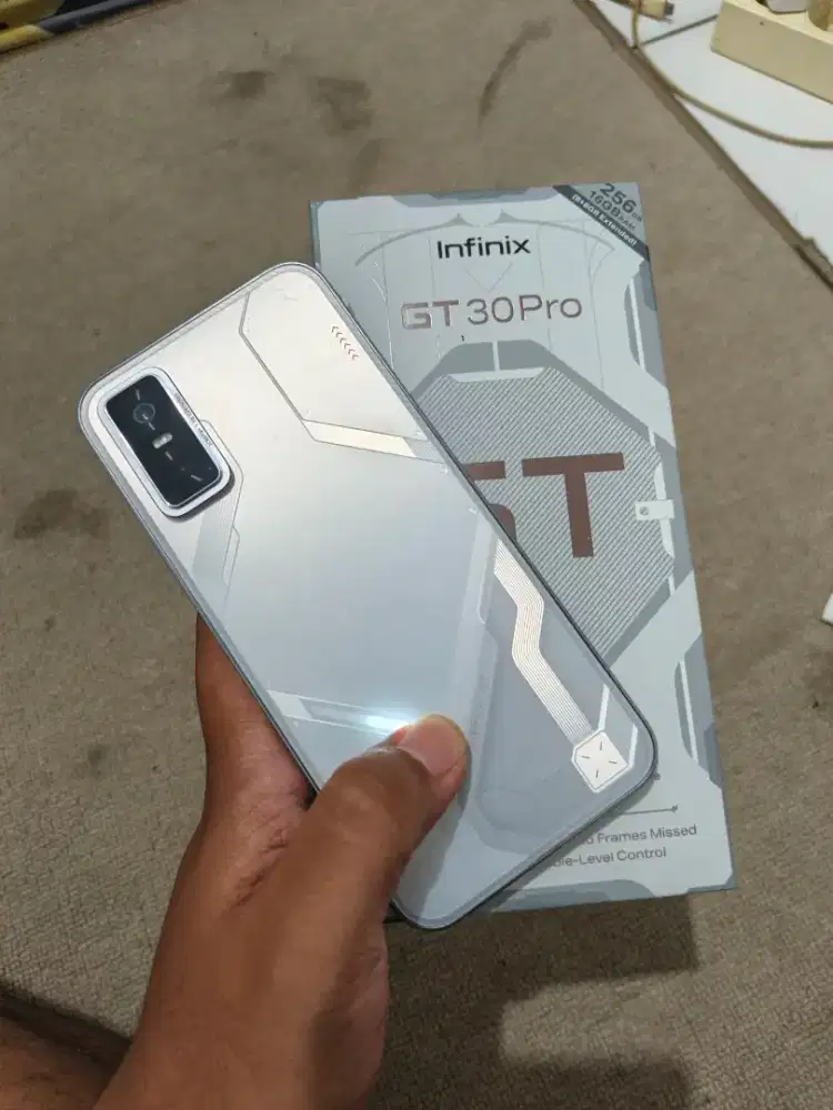 Infinix GT 30 pro 8/256 GB