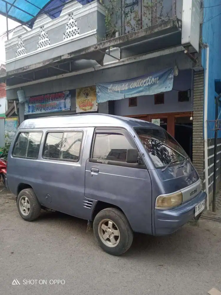 Suzuki Futura 1990 Bensin