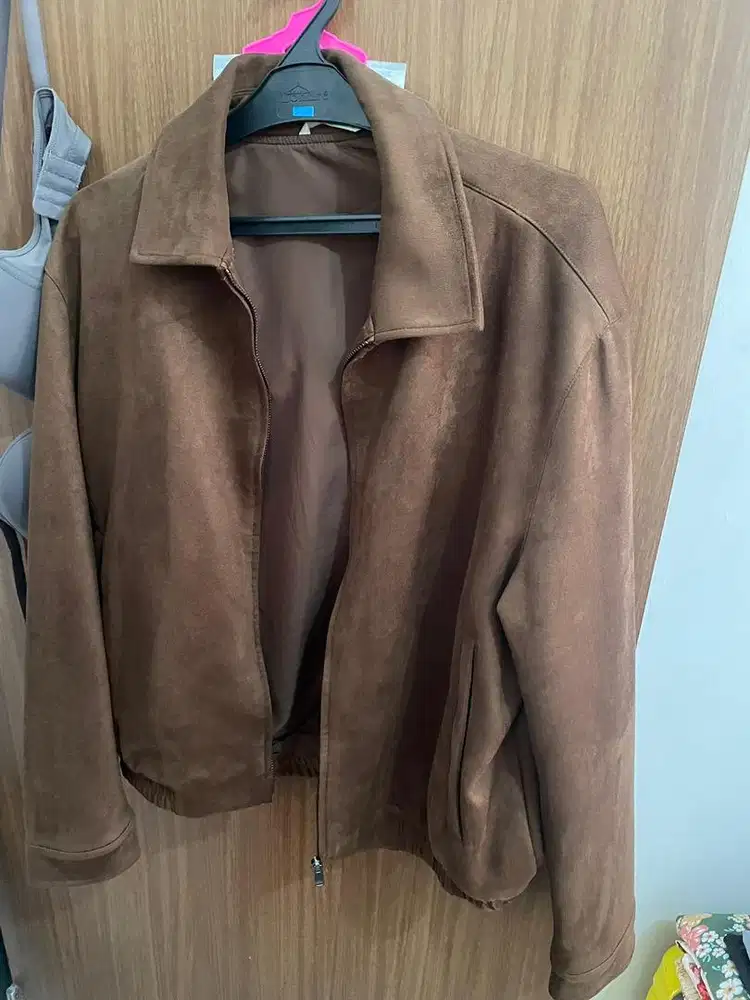 Preloved jaket zara brown suede size L like new
