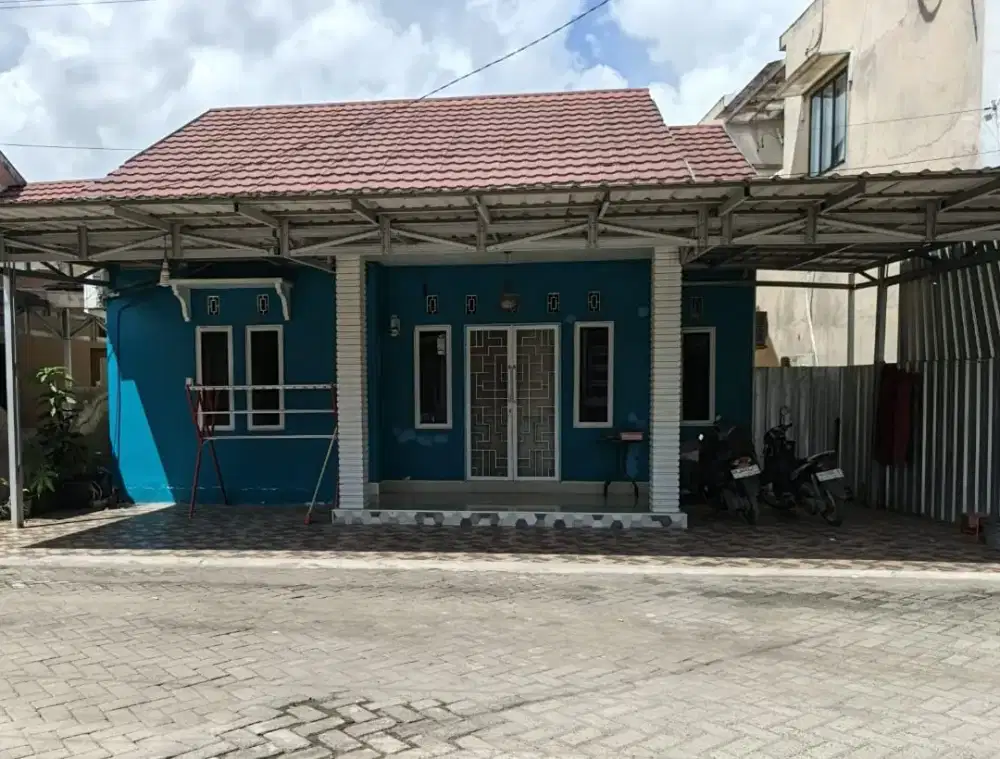 Rumah 1 lantai, full furnish, lokasi dialam komplek, aman & strategis