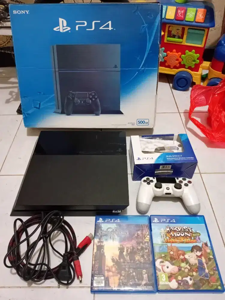 Playstation 4 jet black 500 GB