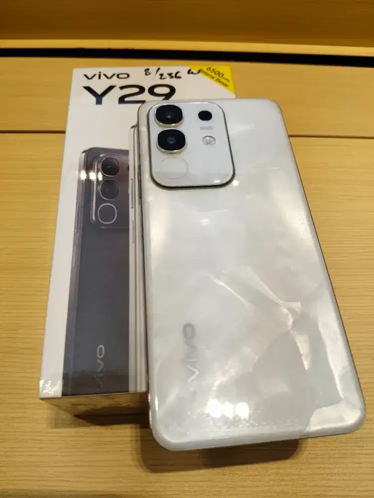 Vivo Y29 8/256 second murah