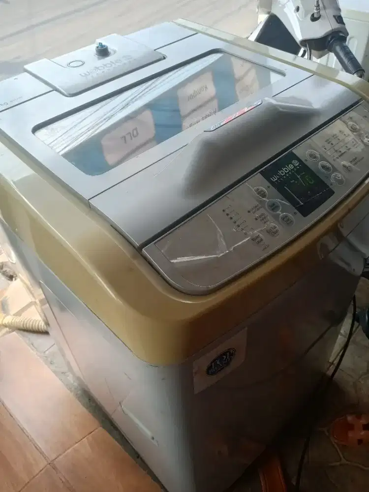 Mesin cuci Samsung otomatis 12kg