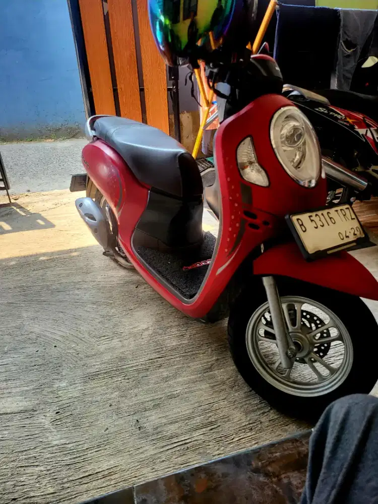 Honda scoopy keyless
