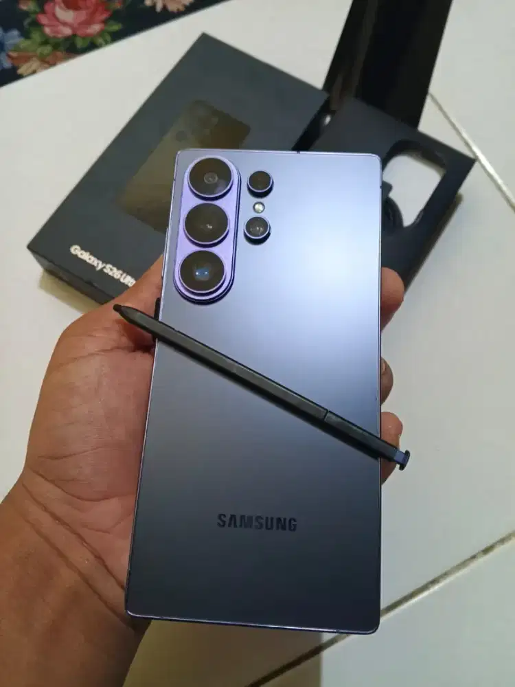 S26 Ultra HCD Premium Mulus Siap pakai
Dus Kabel Charger Unit