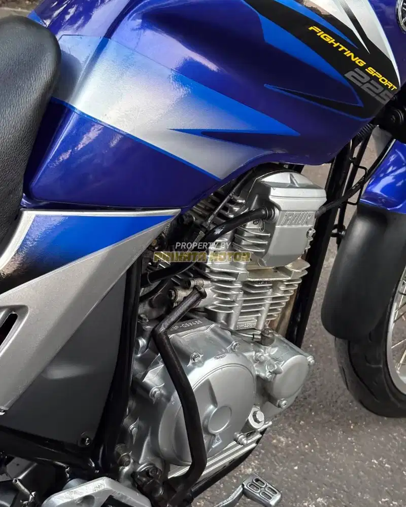 YAMAHA SCORPIO Z 225 2006