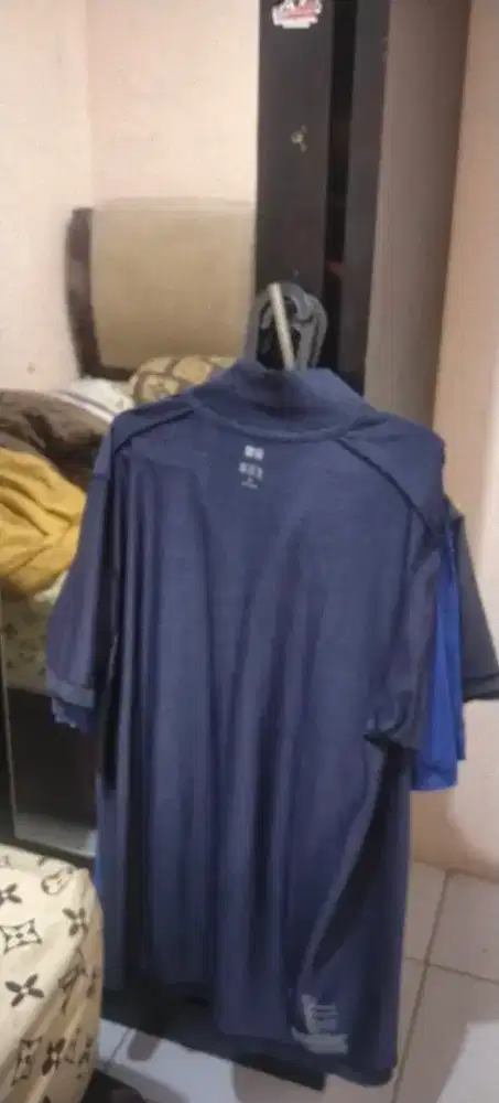 Baju Dry Polo Uniqlo Biru