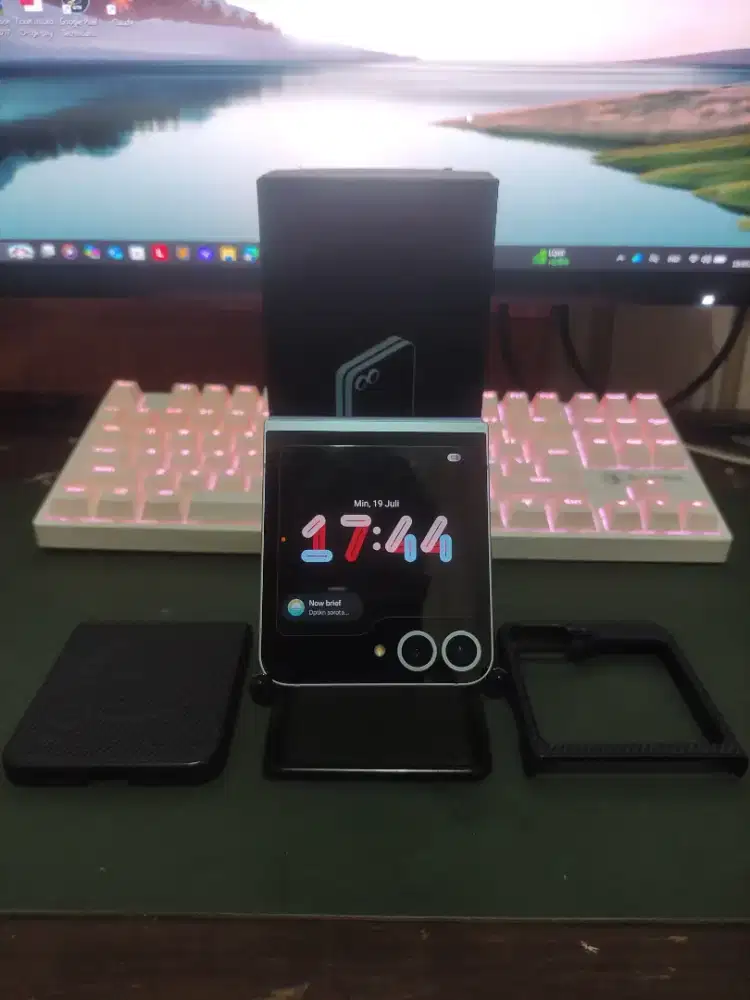 Samsung Z Flip 6 12/256
