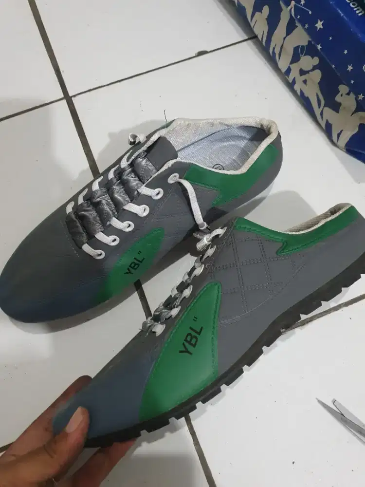 Sepatu sendal ybl sz 40