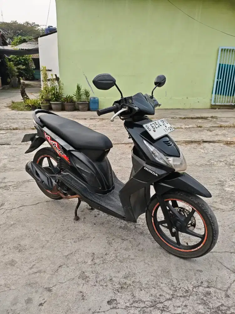 •Forsale BEAT karbu 110cc mesin Standar