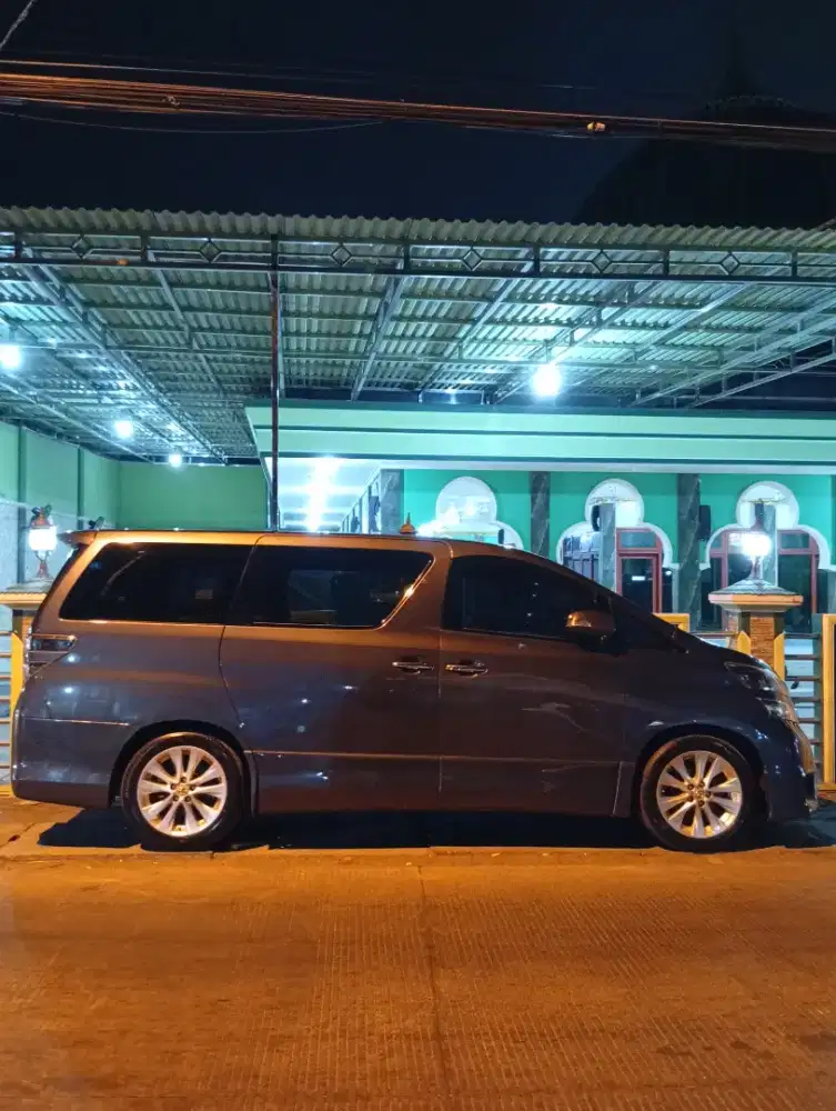 Vellfire ZG premium sound. Istimewa. 2011 NIK 2009