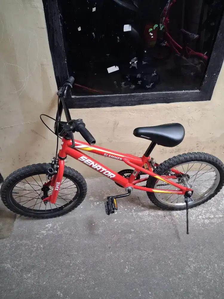 Sepeda BMX Senator 18
