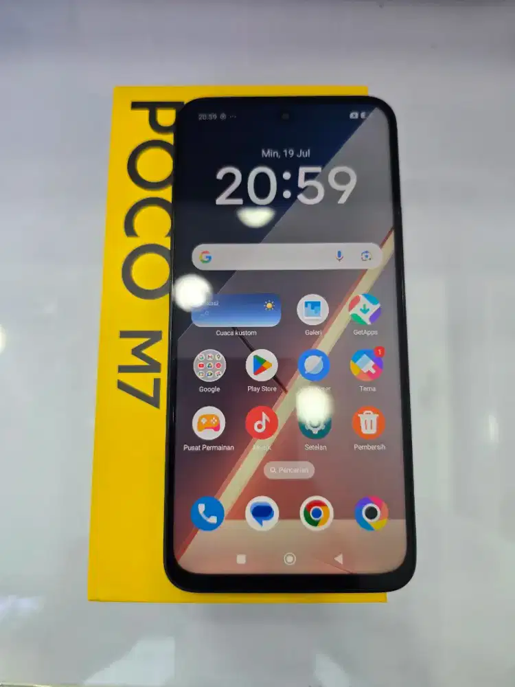 Poco M7 4G 8+8/256Gb Black Garansi resmi Poco 13 bulan -MasterCom