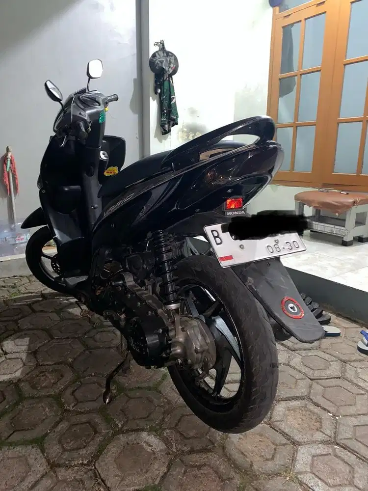 Jual Vario Pemakaian Orang Tua