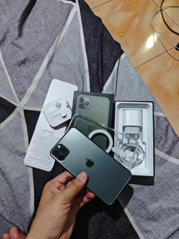 iPhone 11 Pro Max 64gb Fullset Ex inter Wifi Only