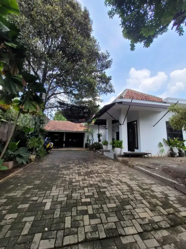 Rumah nyaman & tenang super strategis