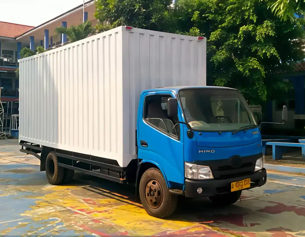Hino Dutro 130MDL Long double box 26 kubik 2019
