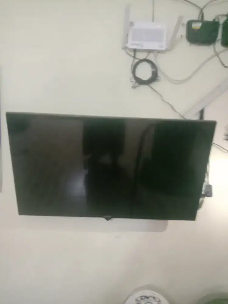 TV LED 32 inch merek Sharp