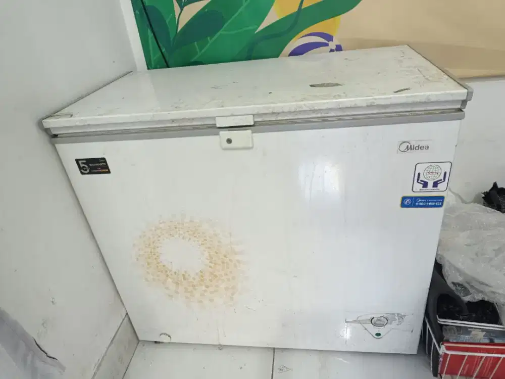 Freezer Midea 1 Door Bekas Fungsi Normal - Nego