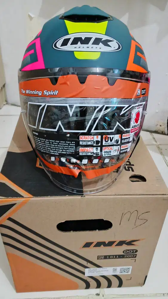 Helm INK terra 2 motif
