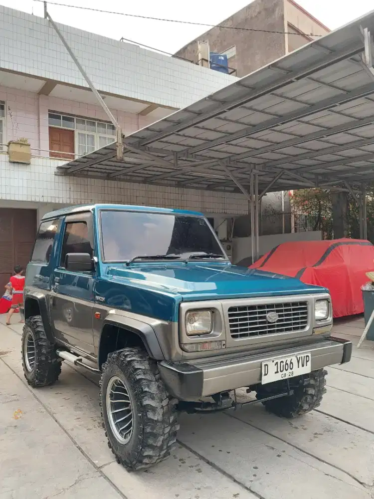 Daihatsu Feroza 1993 Bensin