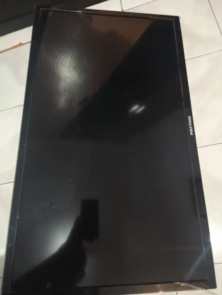 Dijual cepat TV LED Polytron 32 inchi
