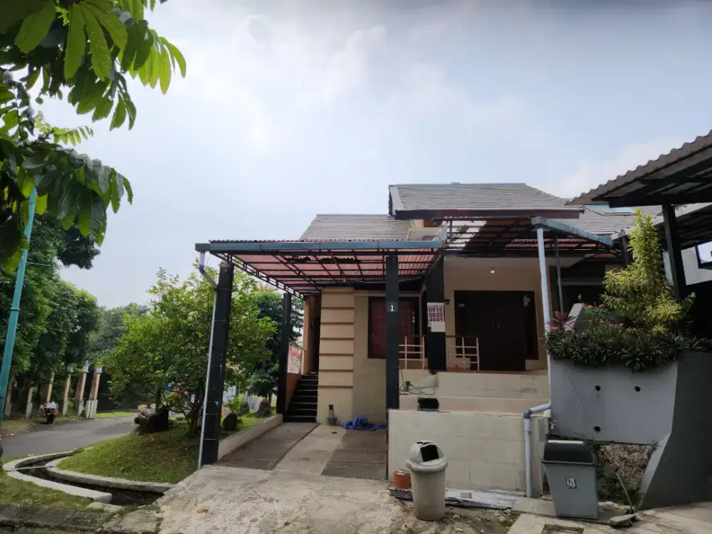 Disewakan Rumah 4 kamar tidur dengan kamar mandi dalam - Lokasi BNR