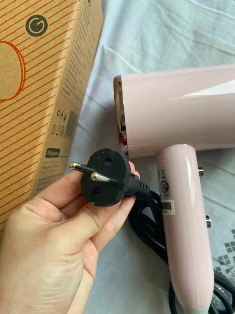 Hair dryer Baru