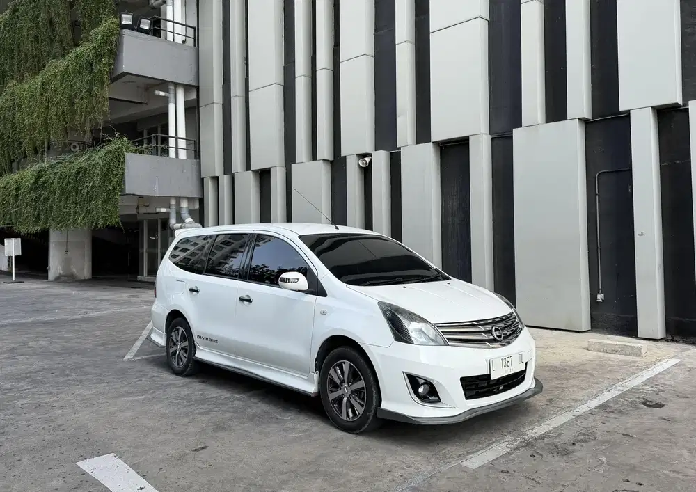 Nissan Grand Livina HWS 1.5 Manual