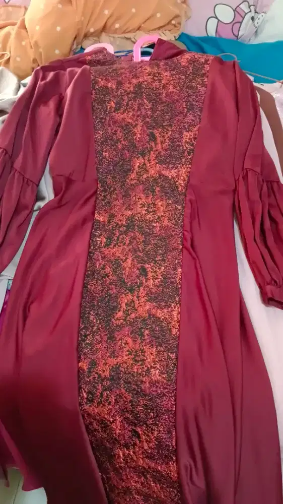 Long dress pesta marun