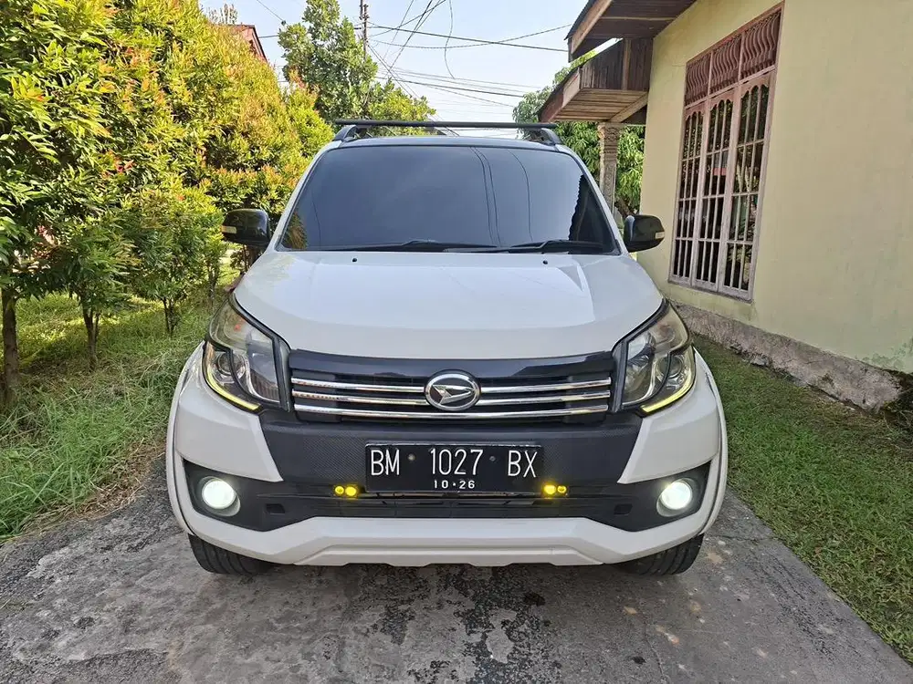 Daihatsu Terios R Custom 1.5 Automatic