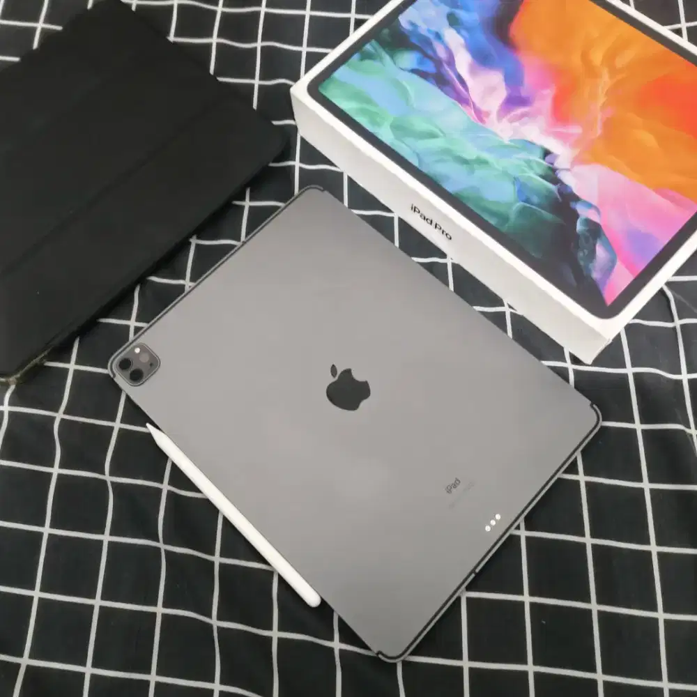 iPad Pro 12.9 Inch Gen 4 256 Wifi + Cellular