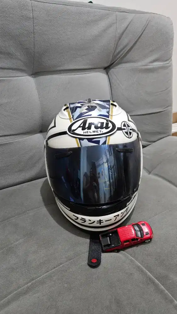 Helm ARAI rx7 rr5 edward legend white