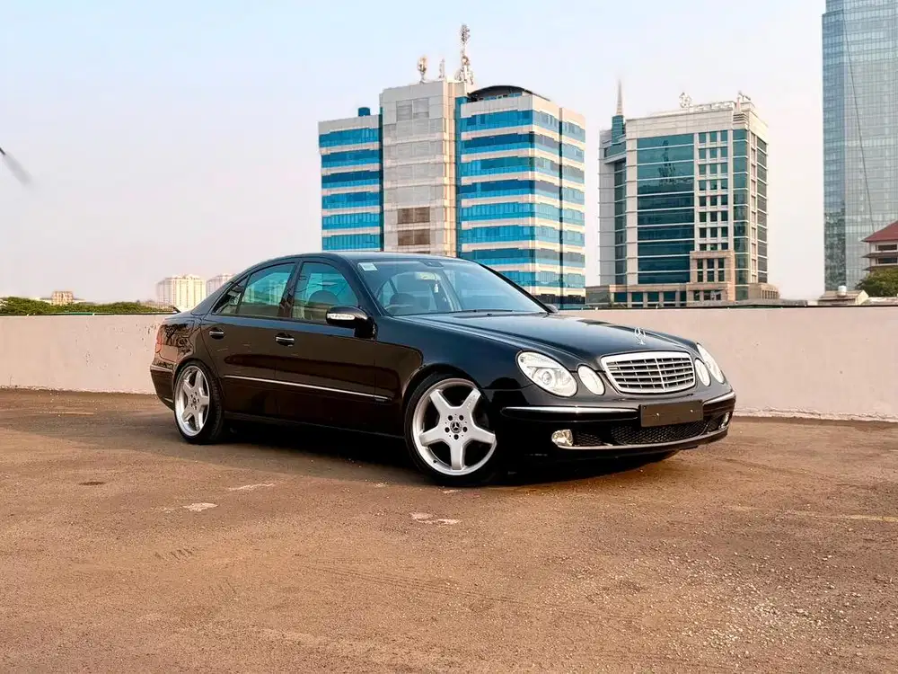 Low KM | Mercedes Benz W211 E260 Elegance 2004