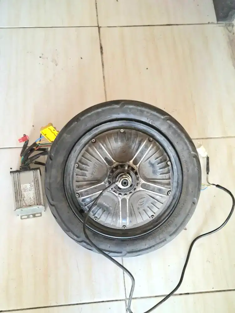 Dinamo sepeda listrik U Winfly 500watt