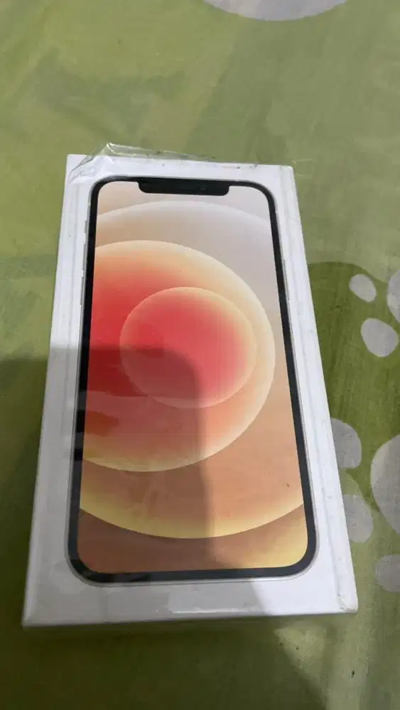 Iphone 12 64GB Putih Ex Digimap Resmi