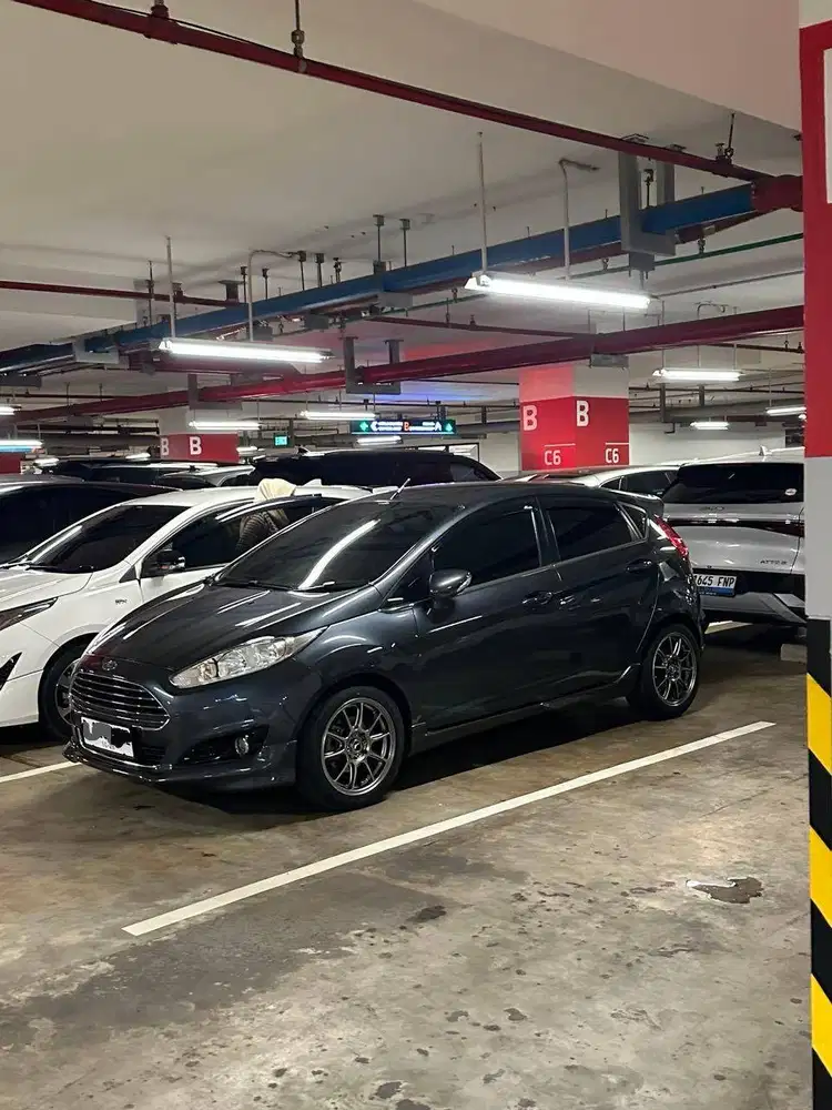 Ford Fiesta S AT 2013 Grey - Sangat Terawat - Siap Pakai