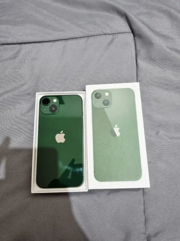iPhone 13 128GB green