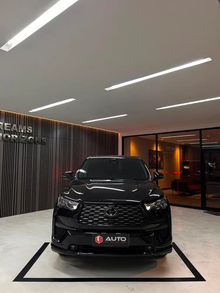 Toyota Innova Zenix 2.0 Q Hybrid Modelista 2026 Hitam B1136RYX Km5rb
