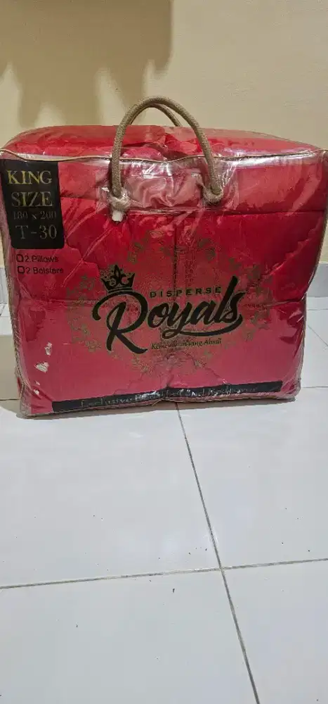 Jual bedcover 1 set + sprei ukuran 180 x 200
