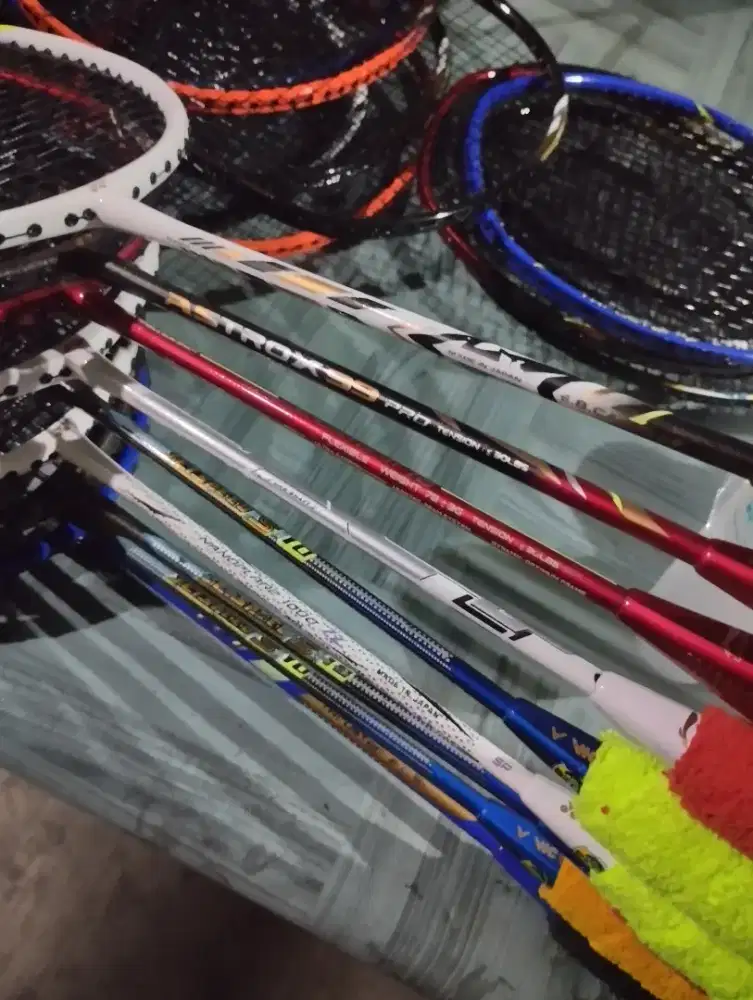 Raket badminton ex.PB jarum