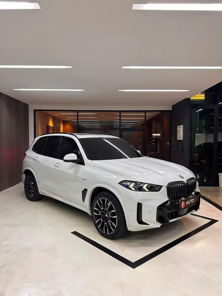 BMW X5 xDrive40i M-Sport G05 LCI AT 2026 Km9rb Nik 2025 Putih B1491JJC