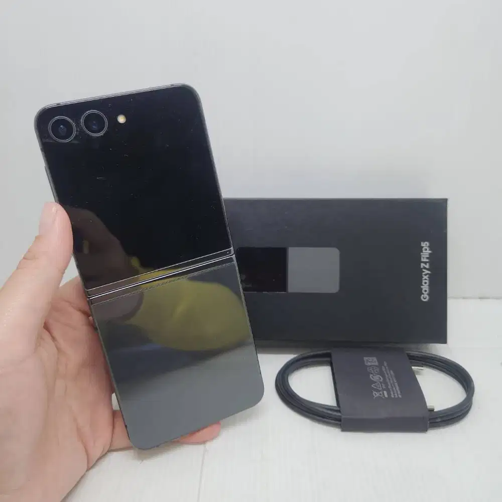 MULUS NO MINUS SAMSUNG GALAXY Z FLIP 5 5G 8/256 GRAPHYTE RESMI SEIN FU