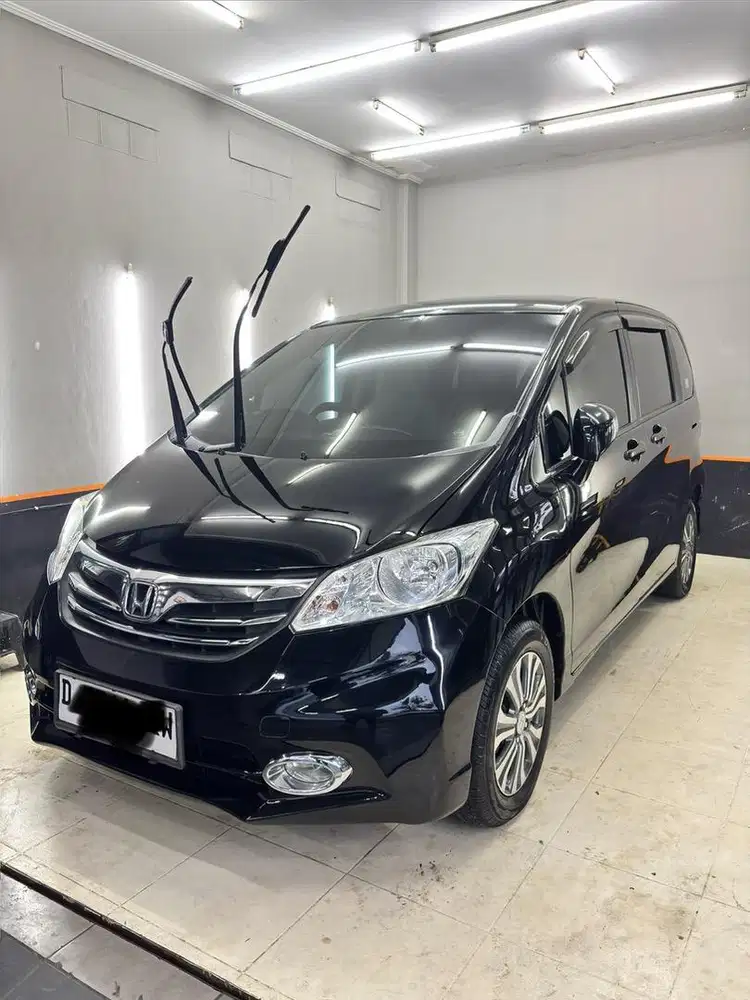 Honda Freed 2012 Bensin