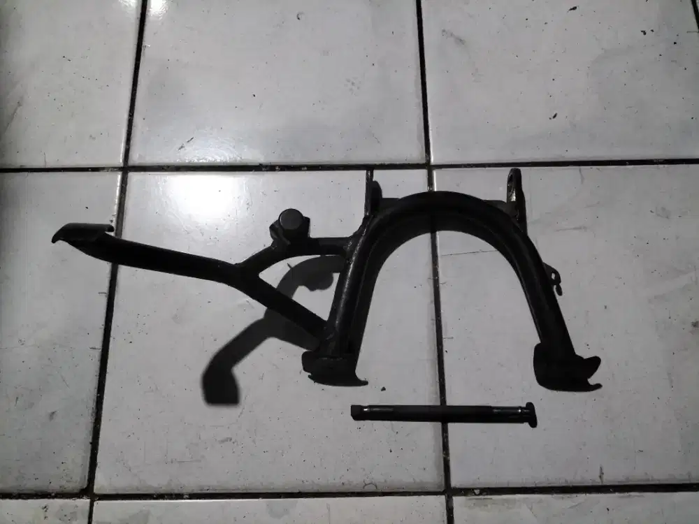 Standar Tengah/Standar 2 Suzuki Address