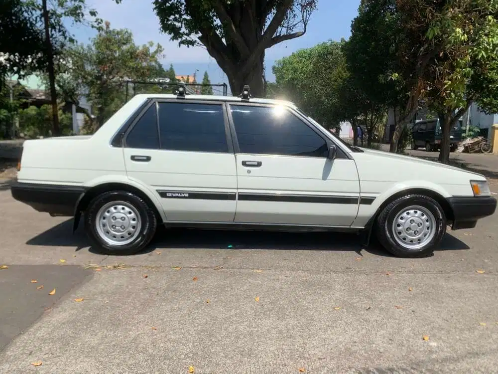 Toyota Corolla 1986 Bensin