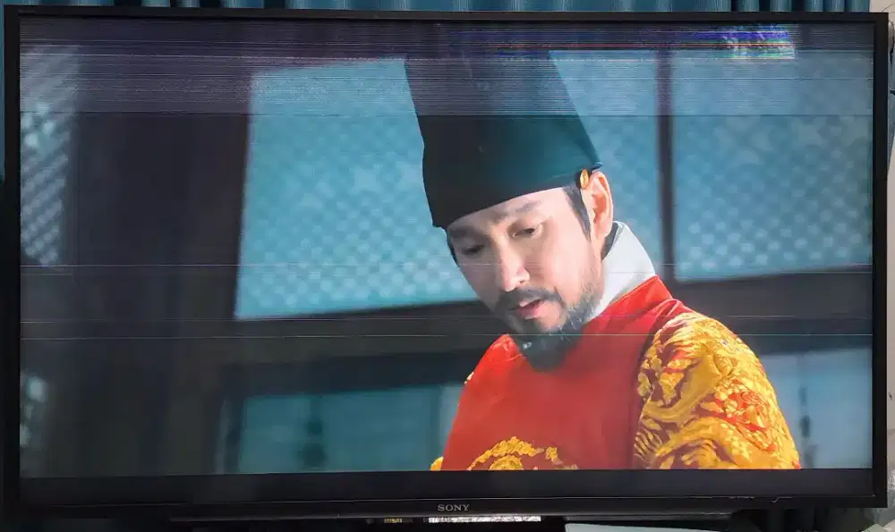 Sony Bravia 48 Full HD KDL-48W650D – Nyala Normal, Minus Garis Layar