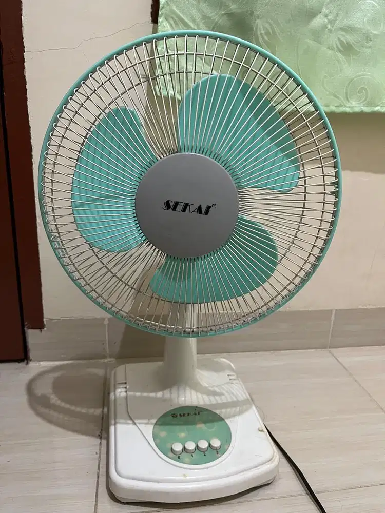 Kipas Angin 12inch